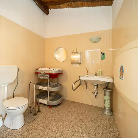 Dm 6 Hotel Campos (Povoa de Lanhoso, Braga)