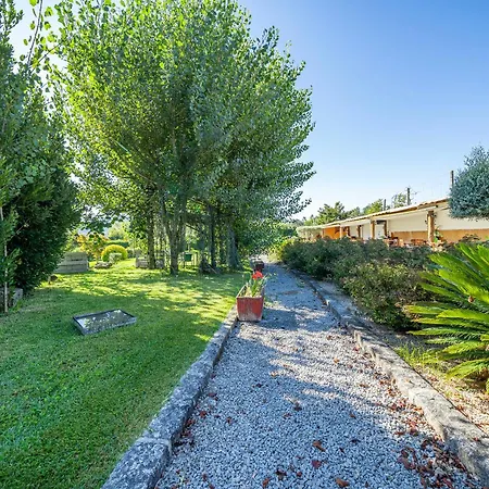 호텔 Dm 6 Campos (Povoa de Lanhoso, Braga)